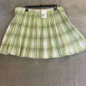 Forever 21 Green White and Black Plaid pleated skirt clueless, preppy women’s 1X